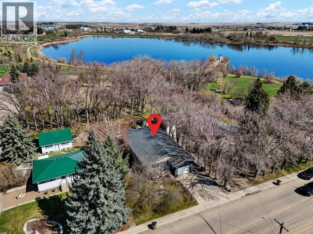 100 Fairview Avenue E, Brooks, Alberta