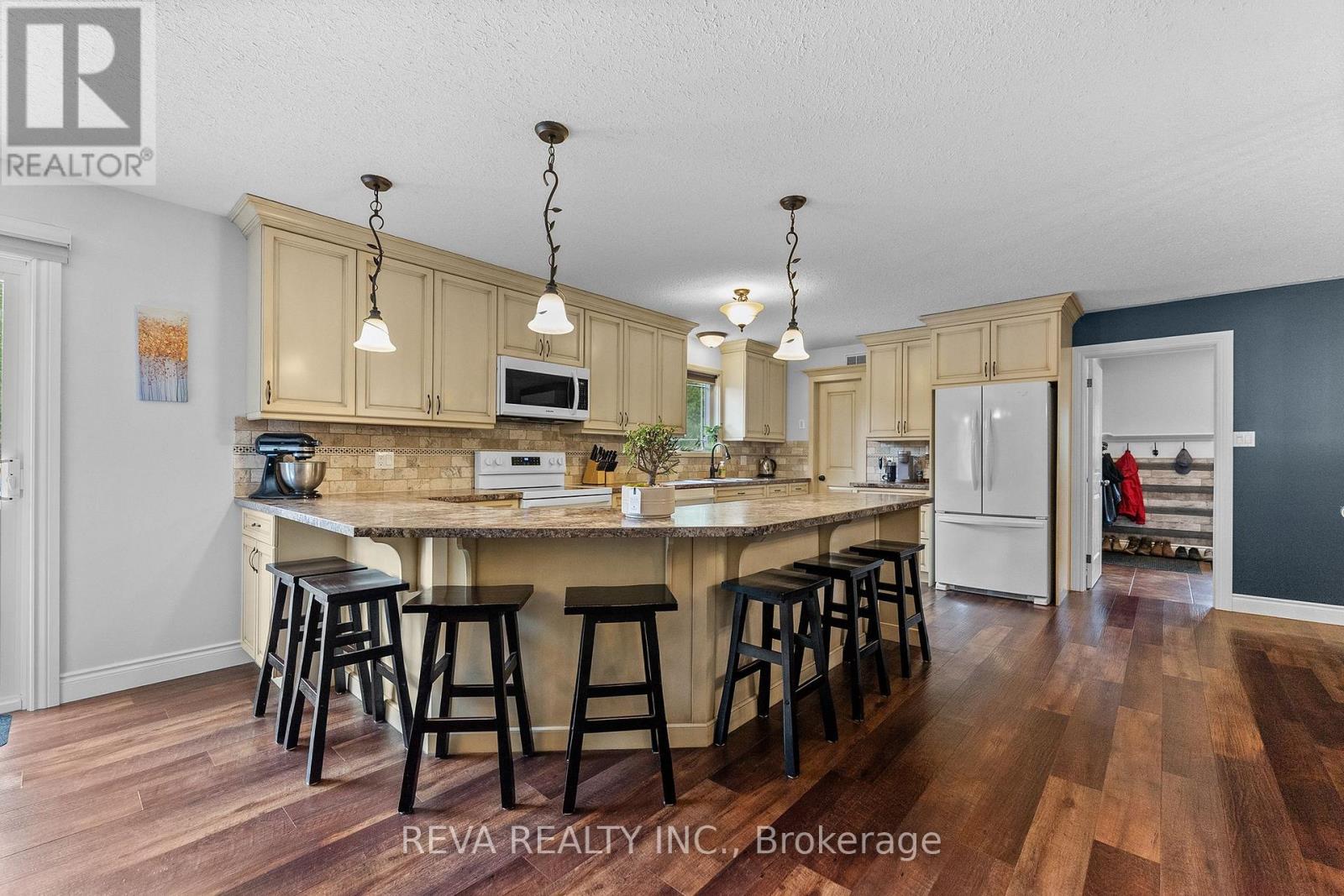 32178 Highway 28 E, Bancroft, Ontario  K0L 1C0 - Photo 9 - X13097962