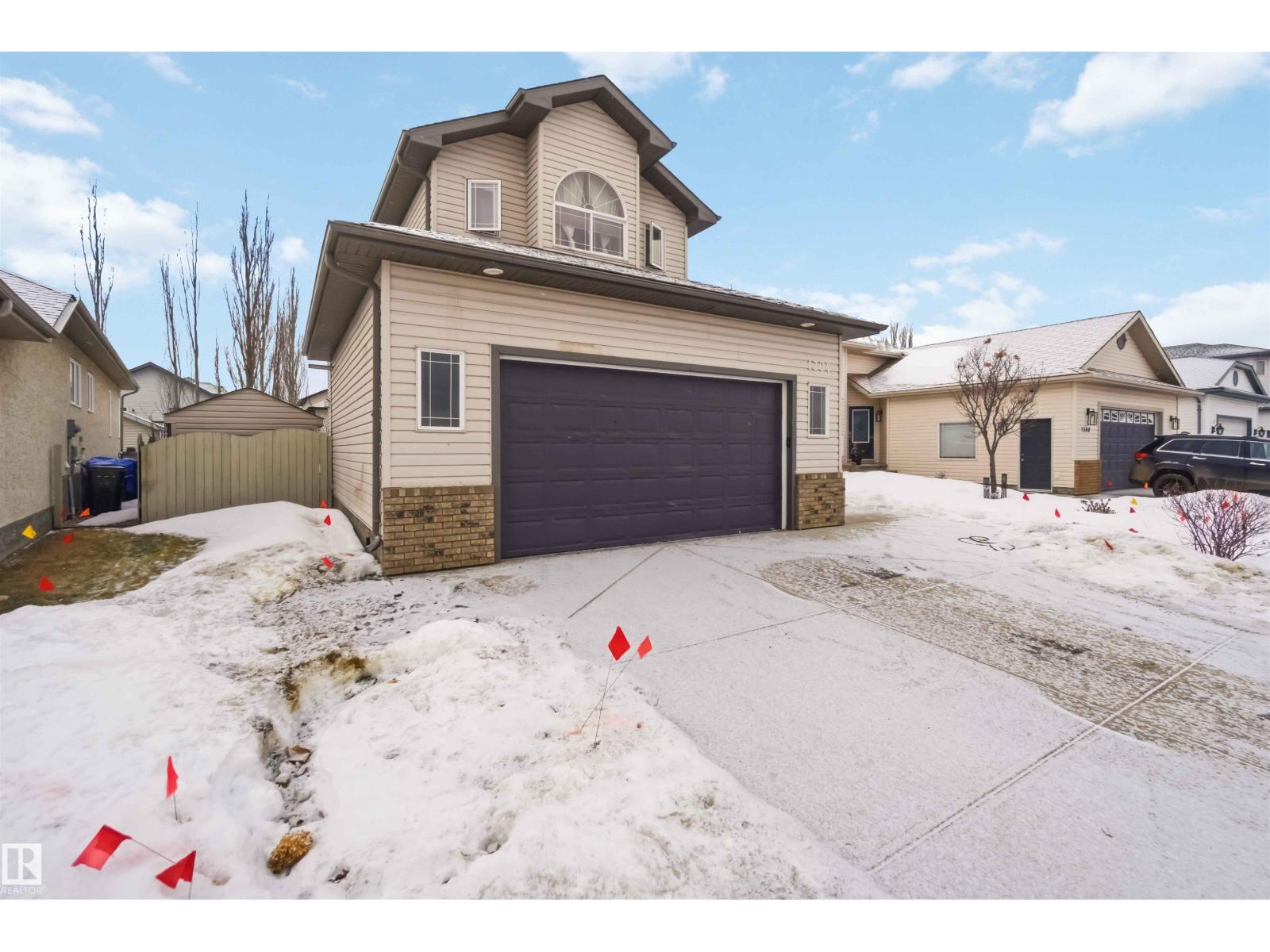 1304 Oakland Cr, Devon, Alberta  T9G 2E6 - Photo 2 - E4473984