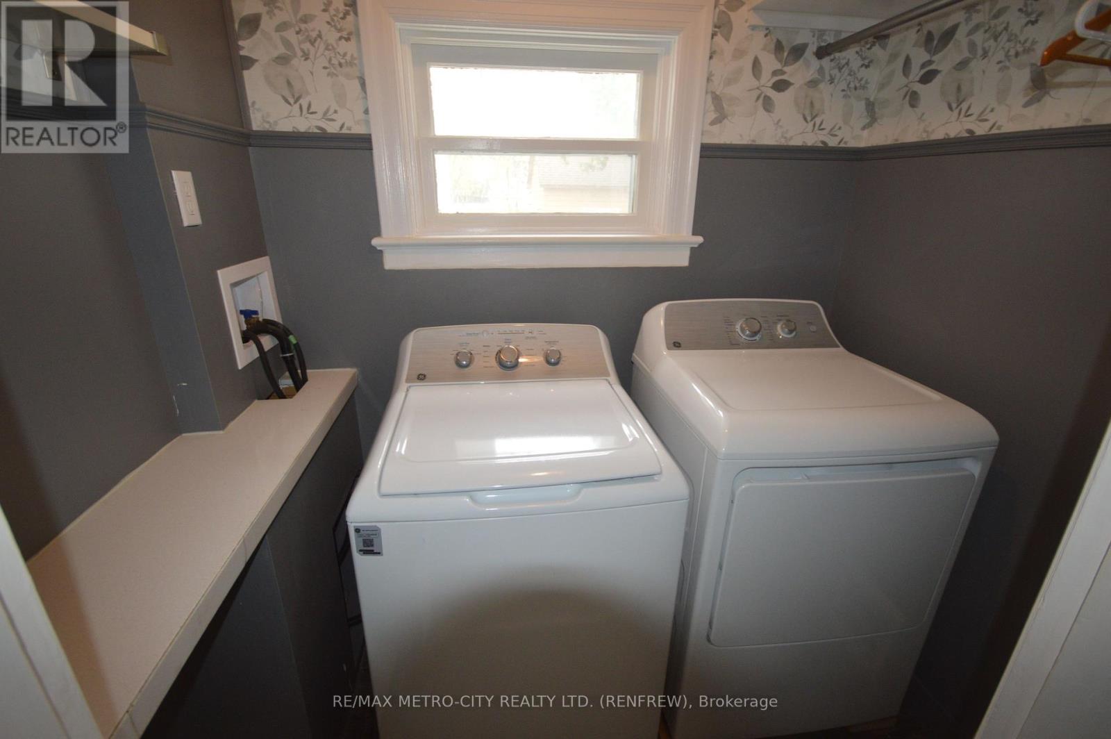 143 Munroe Avenue W, Renfrew, Ontario  K7V 3L2 - Photo 8 - X13097972