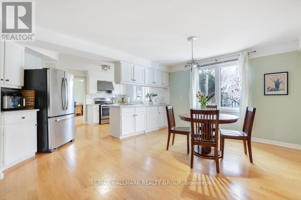 2003 Hollybrook Crescent, Ottawa, Ontario  K1J 7Y4 - Photo 11 - X13097820