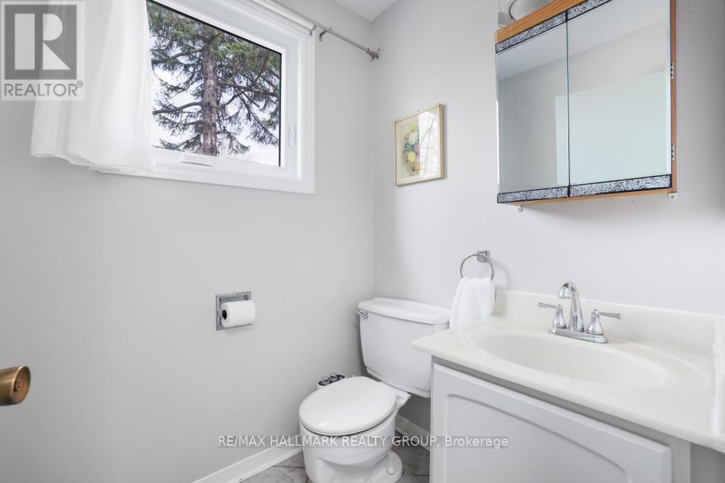 2003 Hollybrook Crescent, Ottawa, Ontario  K1J 7Y4 - Photo 22 - X13097820