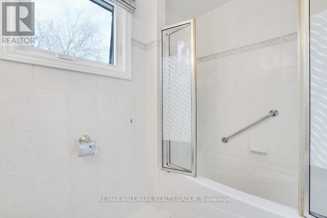 2003 Hollybrook Crescent, Ottawa, Ontario  K1J 7Y4 - Photo 26 - X13097820