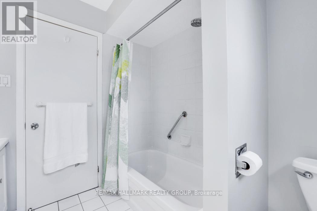 2003 Hollybrook Crescent, Ottawa, Ontario  K1J 7Y4 - Photo 30 - X13097820