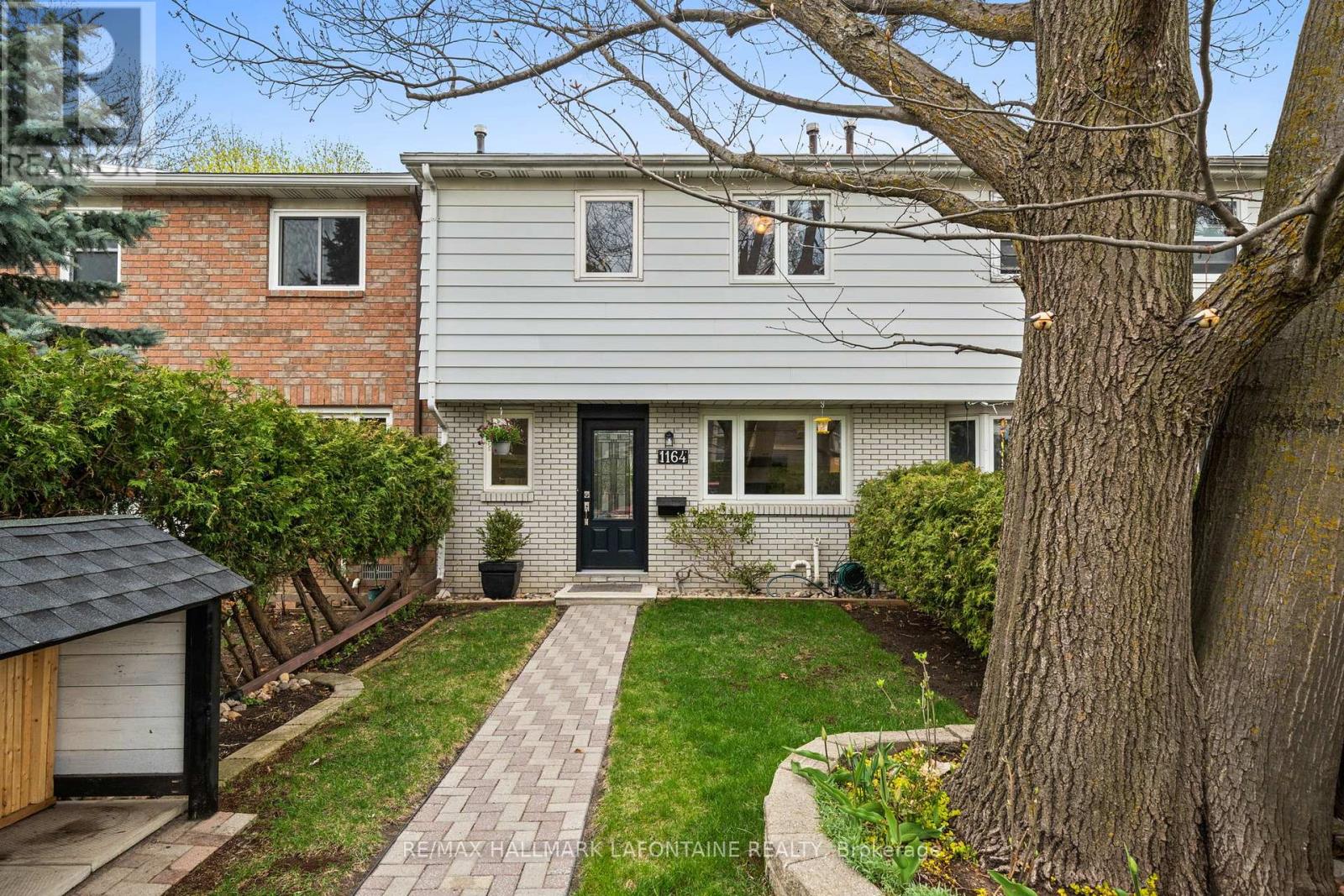 1164 MORRISON DRIVE, Ottawa, Ontario