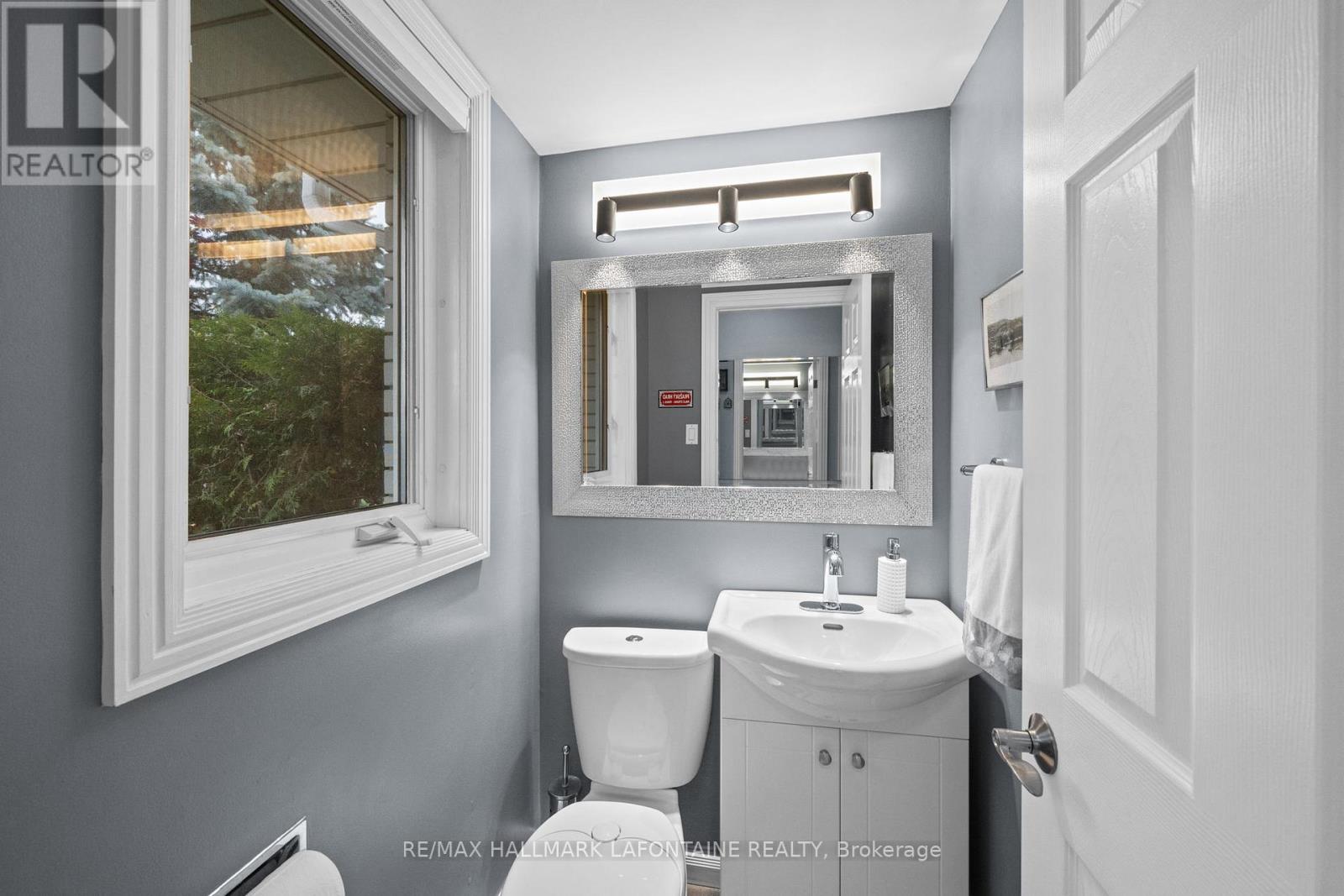 1164 Morrison Drive, Ottawa, Ontario  K2H 7L3 - Photo 6 - X13097904
