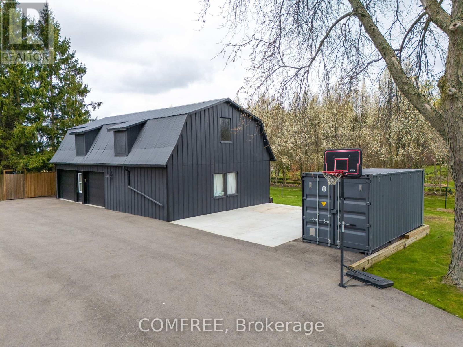 15 Orkney Road, Hamilton, Ontario  L0R 1T0 - Photo 34 - X13097948