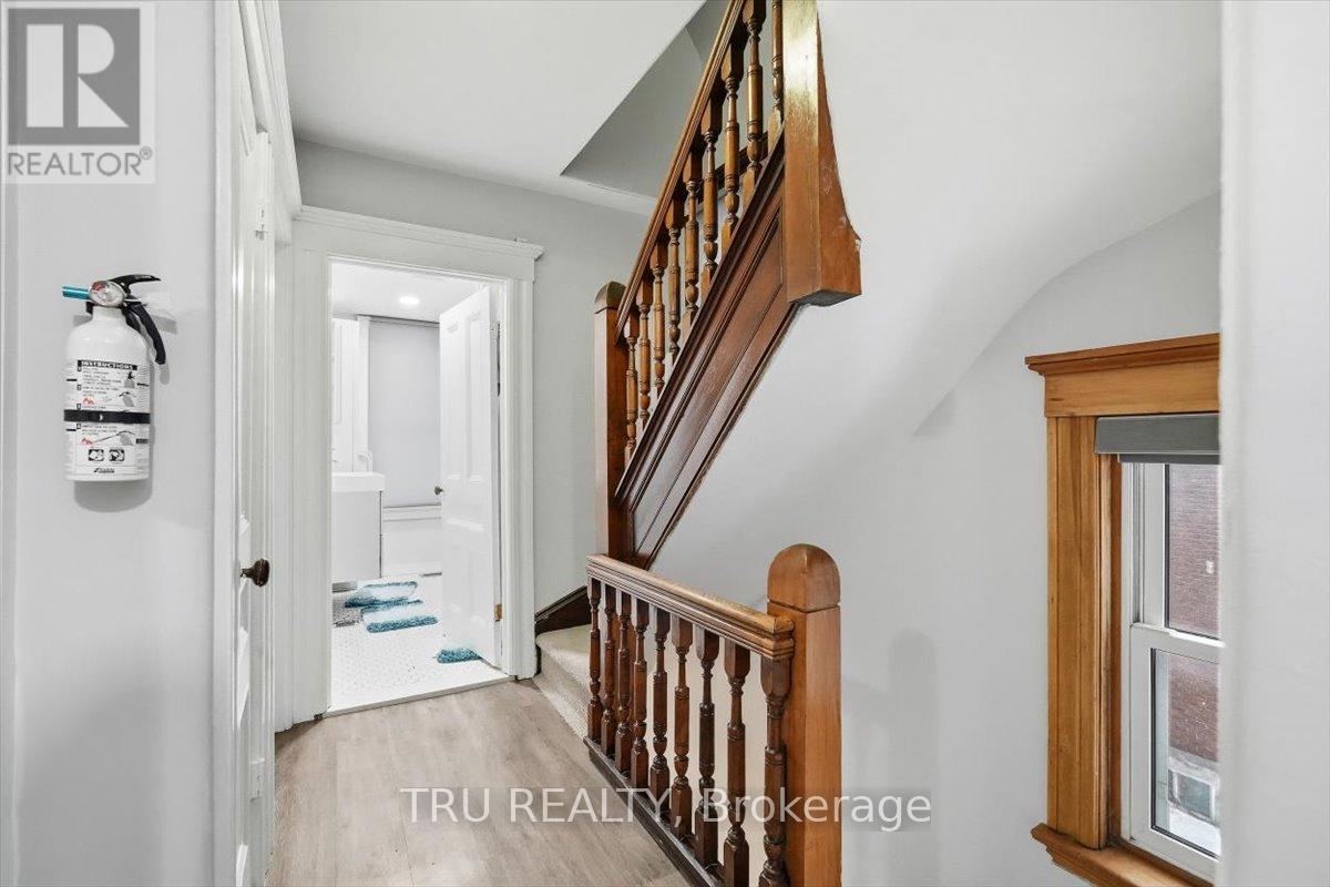 355 Cambridge Street N, Ottawa, Ontario  K1R 7B3 - Photo 15 - X13097990