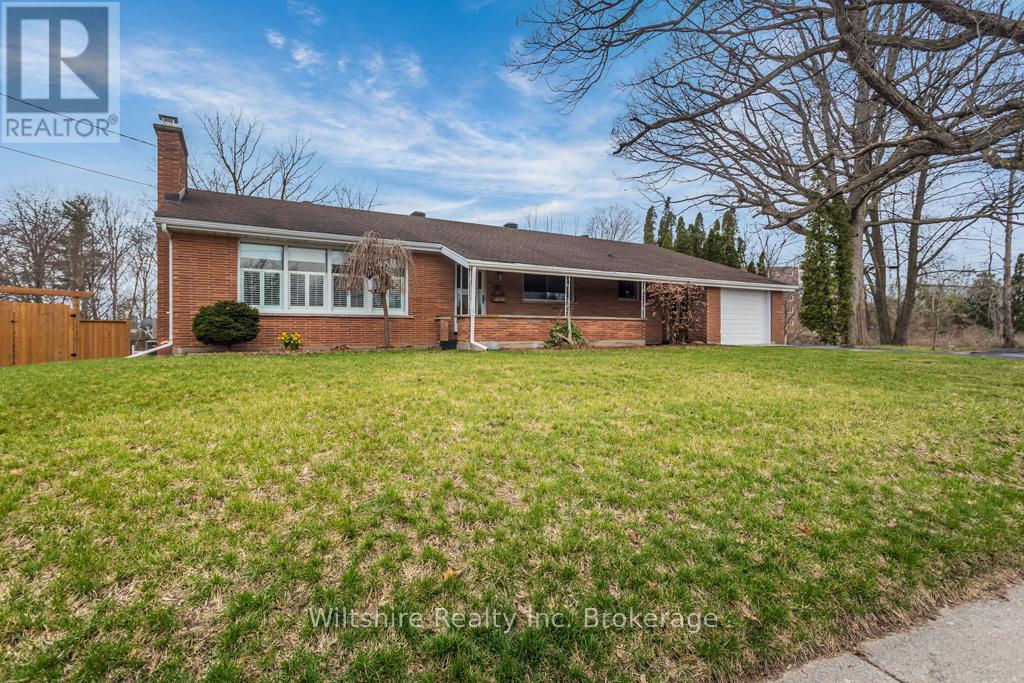 159 Lisgar Avenue, Tillsonburg, Ontario  N4G 3L5 - Photo 1 - X13097824