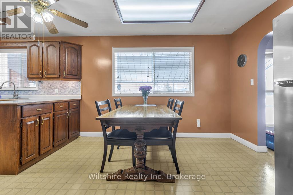 159 Lisgar Avenue, Tillsonburg, Ontario  N4G 3L5 - Photo 7 - X13097824