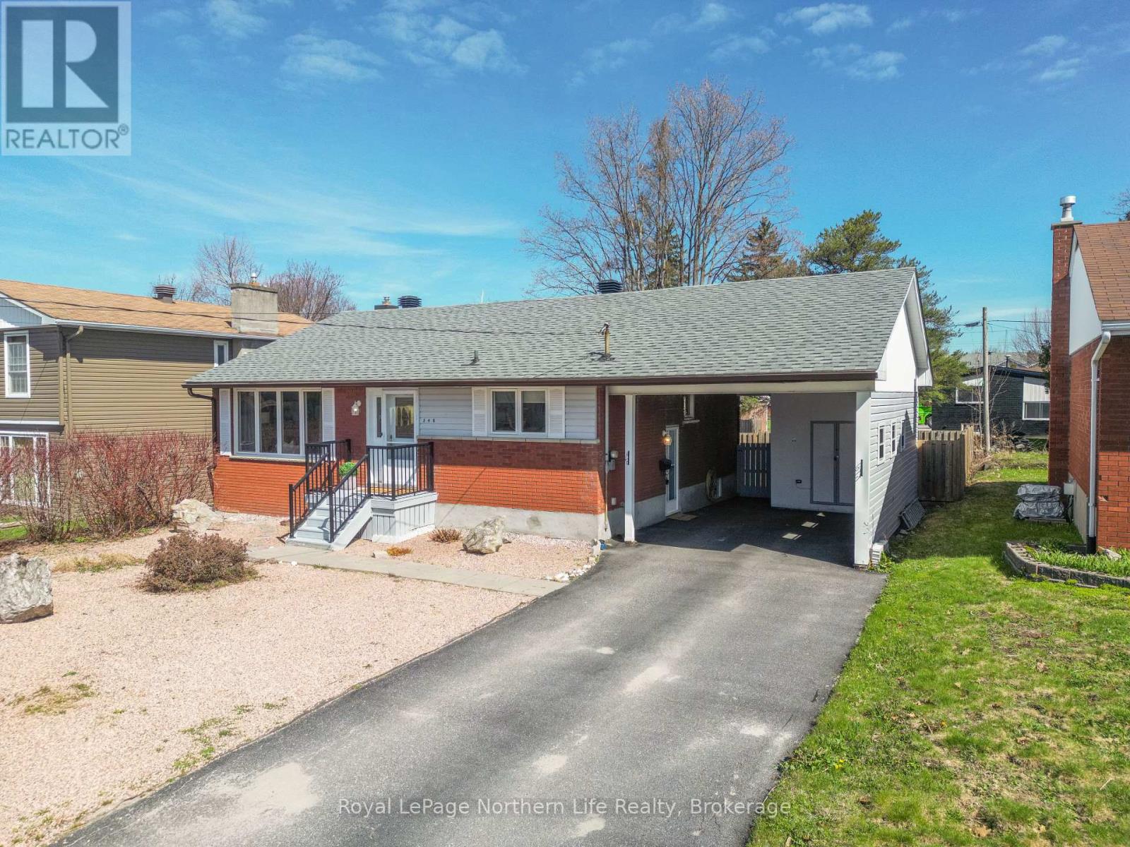 348 Norwood Avenue, North Bay, Ontario  P1B 5E4 - Photo 2 - X13097976