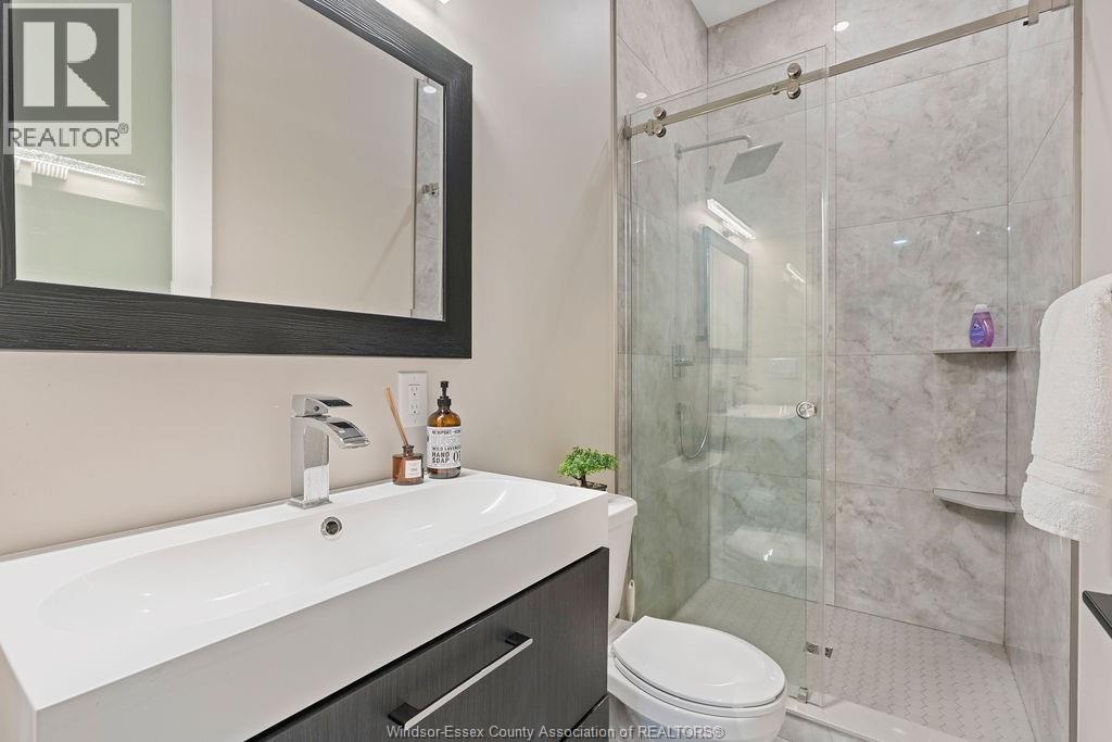 1014 Lilydale, Lakeshore, Ontario  N0R 1A0 - Photo 40 - 26010287