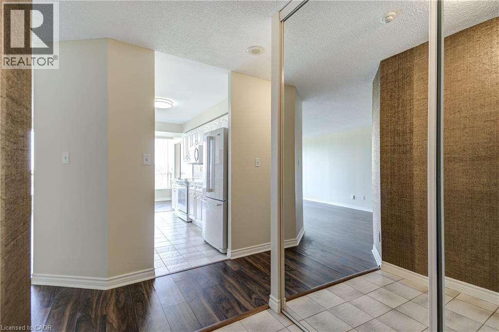 1276 Maple Crossing Boulevard Unit# 1112, Burlington, Ontario  L7S 2J9 - Photo 7 - 40827630