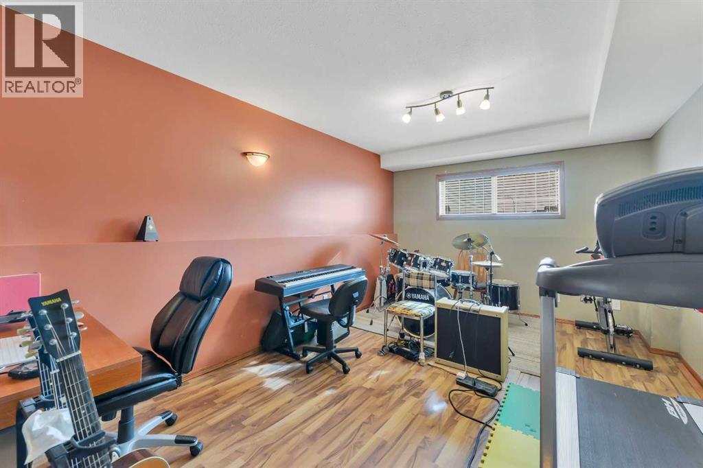 191 Inglewood Drive, Red Deer, Alberta  T4R 3S3 - Photo 26 - A2288562
