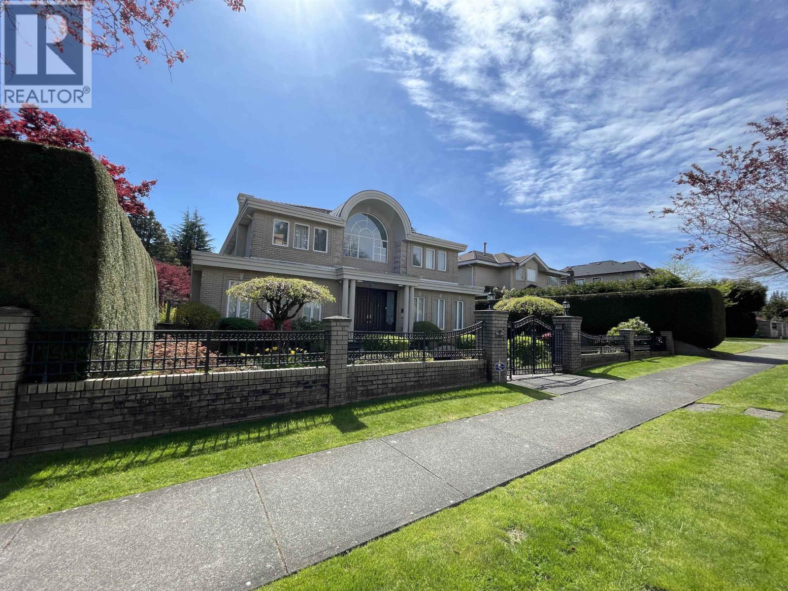 1120 W 58th Avenue, Vancouver, British Columbia  V6P 1W1 - Photo 1 - R3119515
