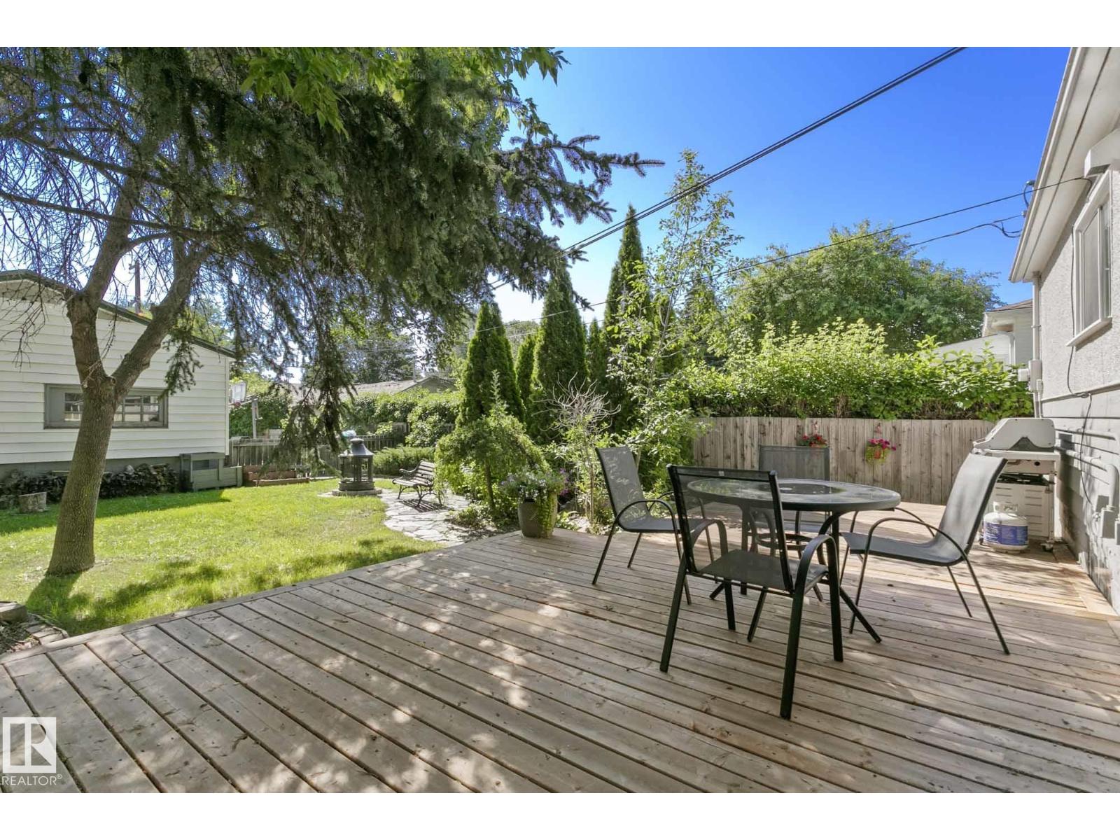 9203 76 St Nw, Edmonton, Alberta  T6C 2K4 - Photo 35 - E4486313