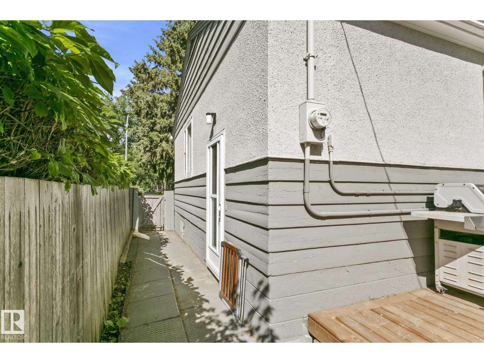 9203 76 St Nw, Edmonton, Alberta  T6C 2K4 - Photo 38 - E4486313