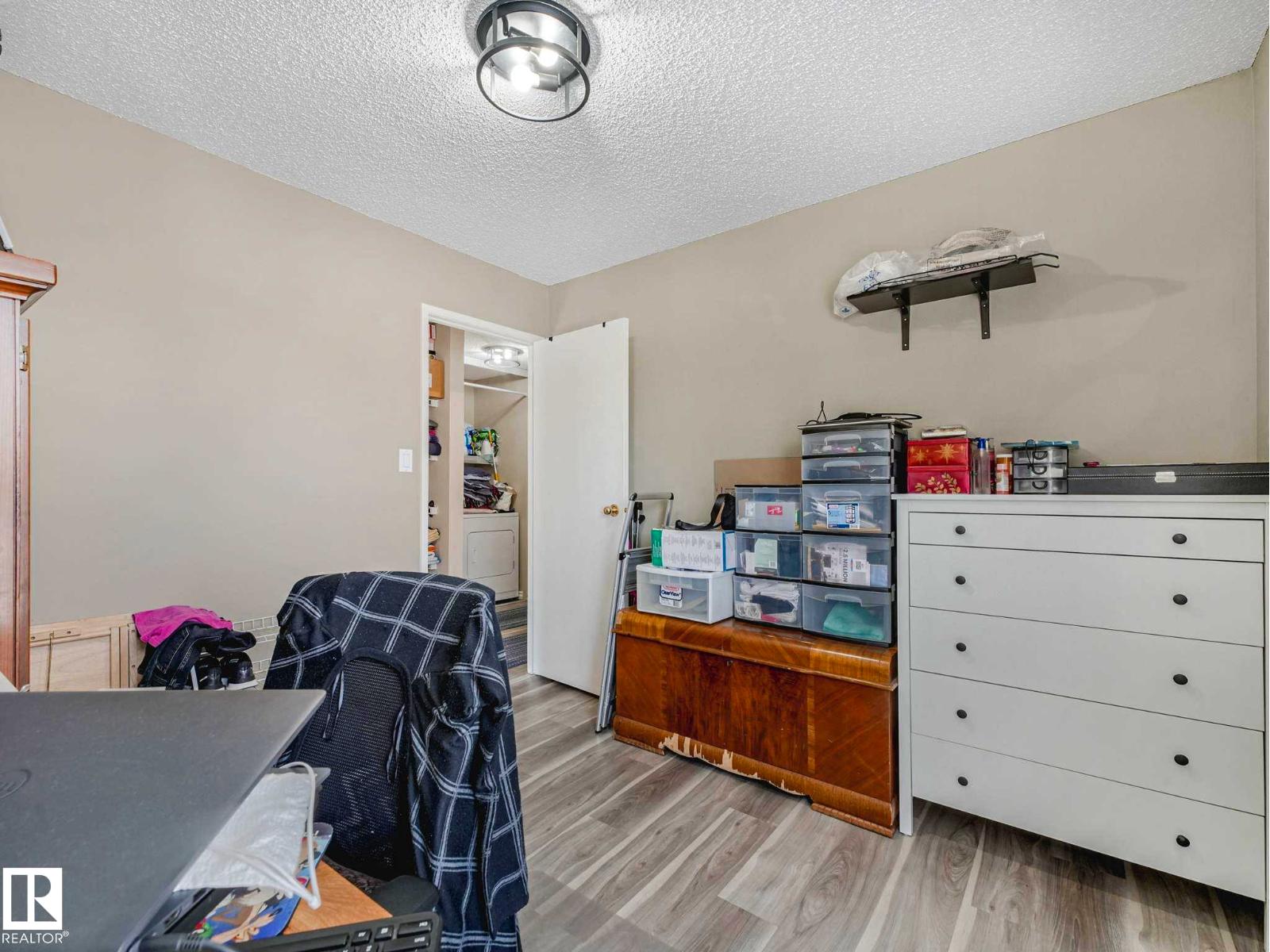 1102 Saddleback Rd Nw, Edmonton, Alberta  T6J 4Z4 - Photo 32 - E4486314