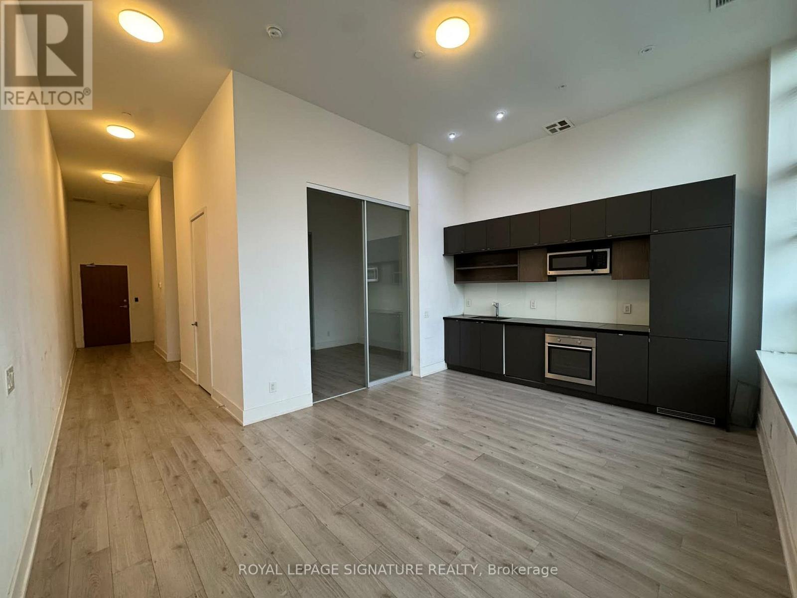 802 - 111 St Clair Avenue W, Toronto, Ontario  M4V 1N5 - Photo 6 - C13097812