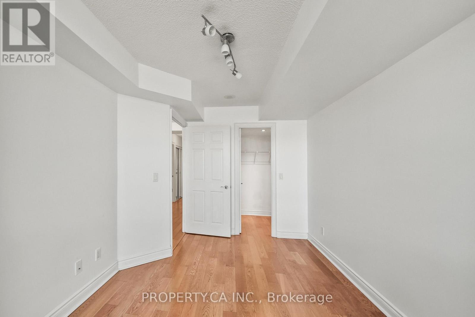 309 - 15 Greenview Avenue, Toronto, Ontario  M2M 4M7 - Photo 12 - C13097926