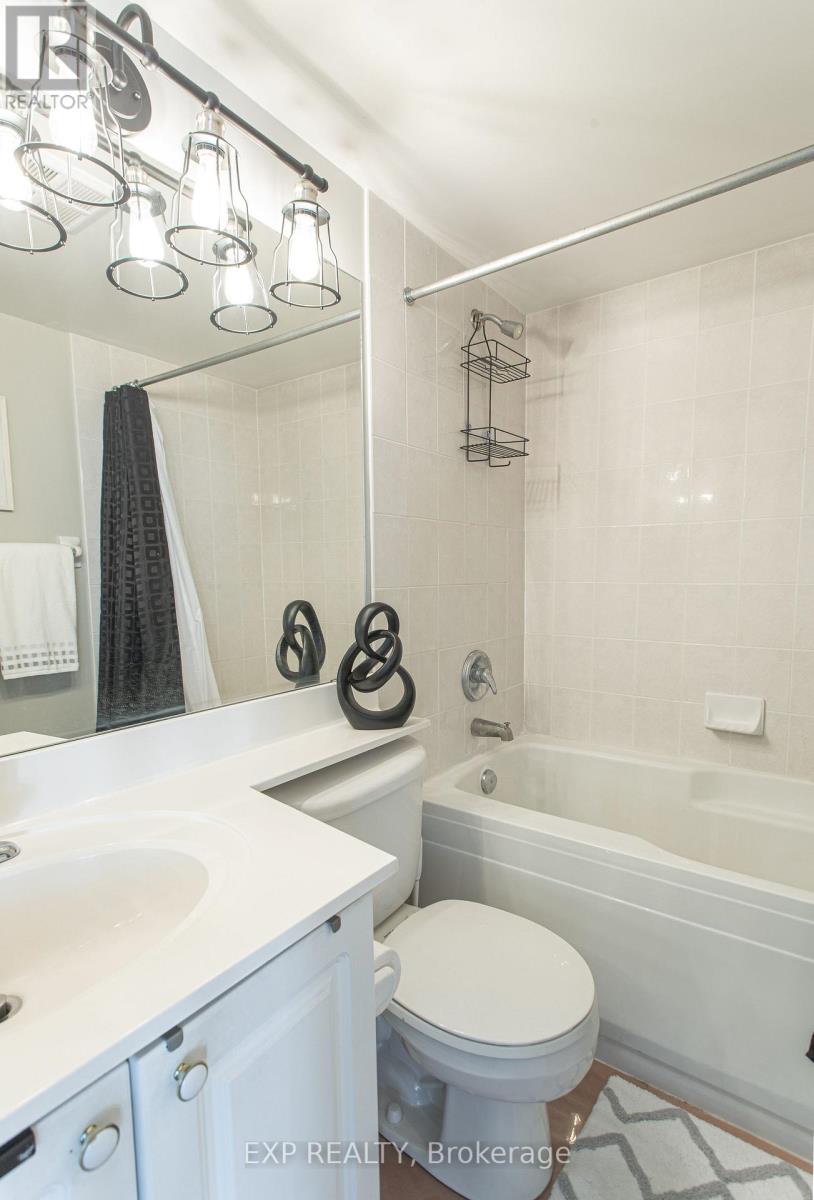 2717 - 8 Hillcrest Avenue, Toronto, Ontario  M2N 6Y6 - Photo 11 - C13097968