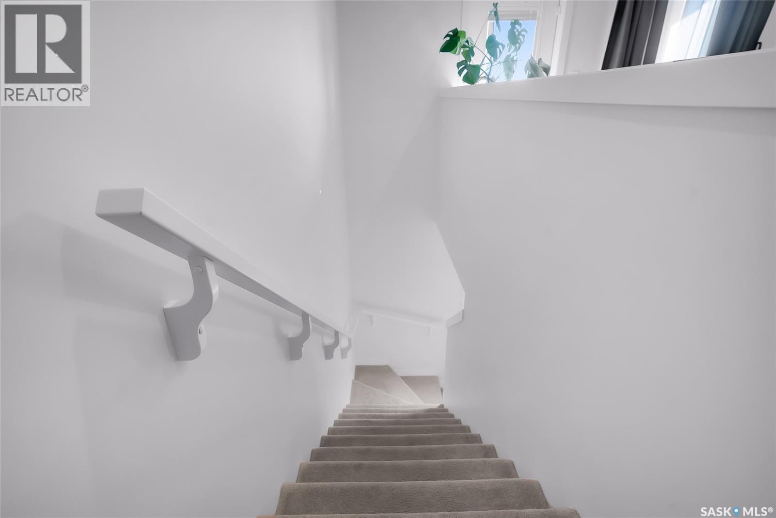 9 651 Dubois Crescent, Saskatoon, Saskatchewan  S7V 0R3 - Photo 10 - SK035281