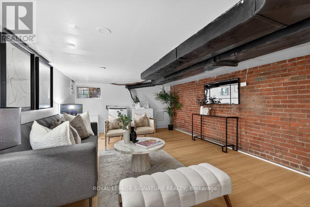 504 Main Street, Toronto, Ontario  M4C 4Y2 - Photo 21 - E13097836