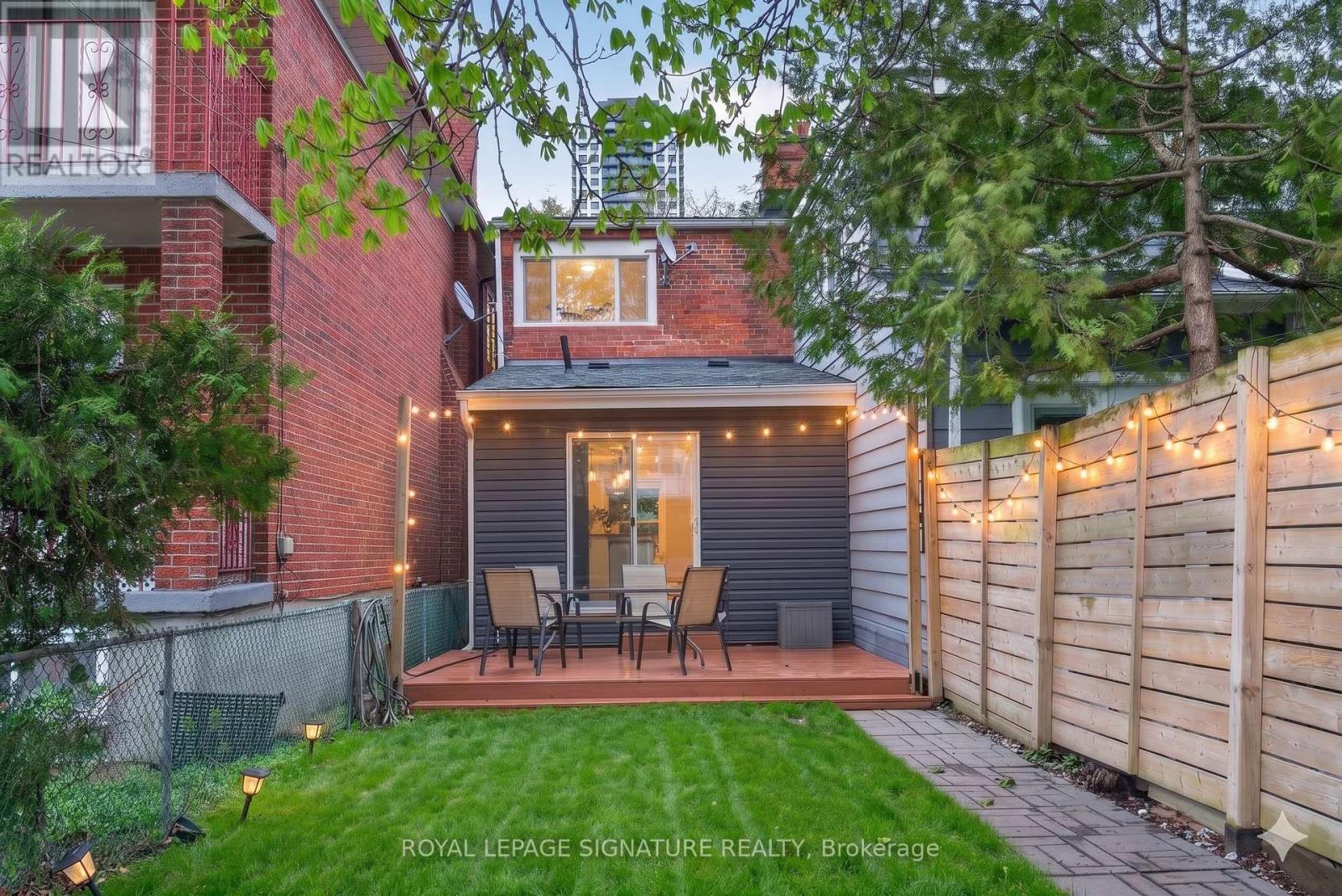 504 Main Street, Toronto, Ontario  M4C 4Y2 - Photo 28 - E13097836
