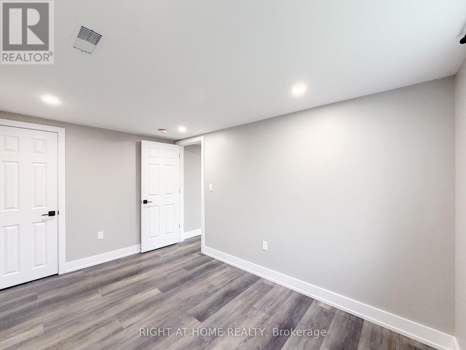 Lower - 298 Dover Street, Oshawa, Ontario  L1G 6G6 - Photo 13 - E13097868
