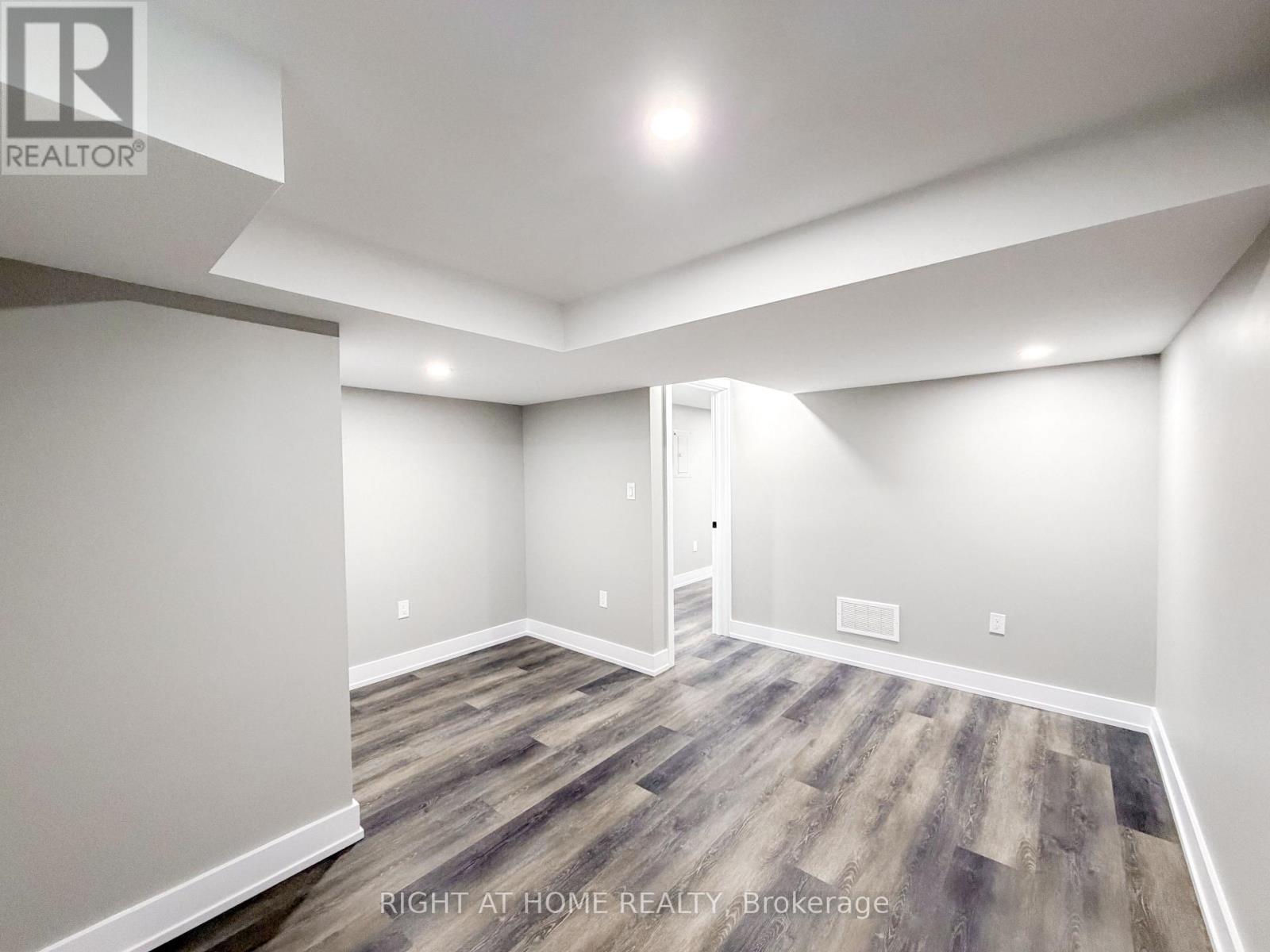 Lower - 298 Dover Street, Oshawa, Ontario  L1G 6G6 - Photo 17 - E13097868