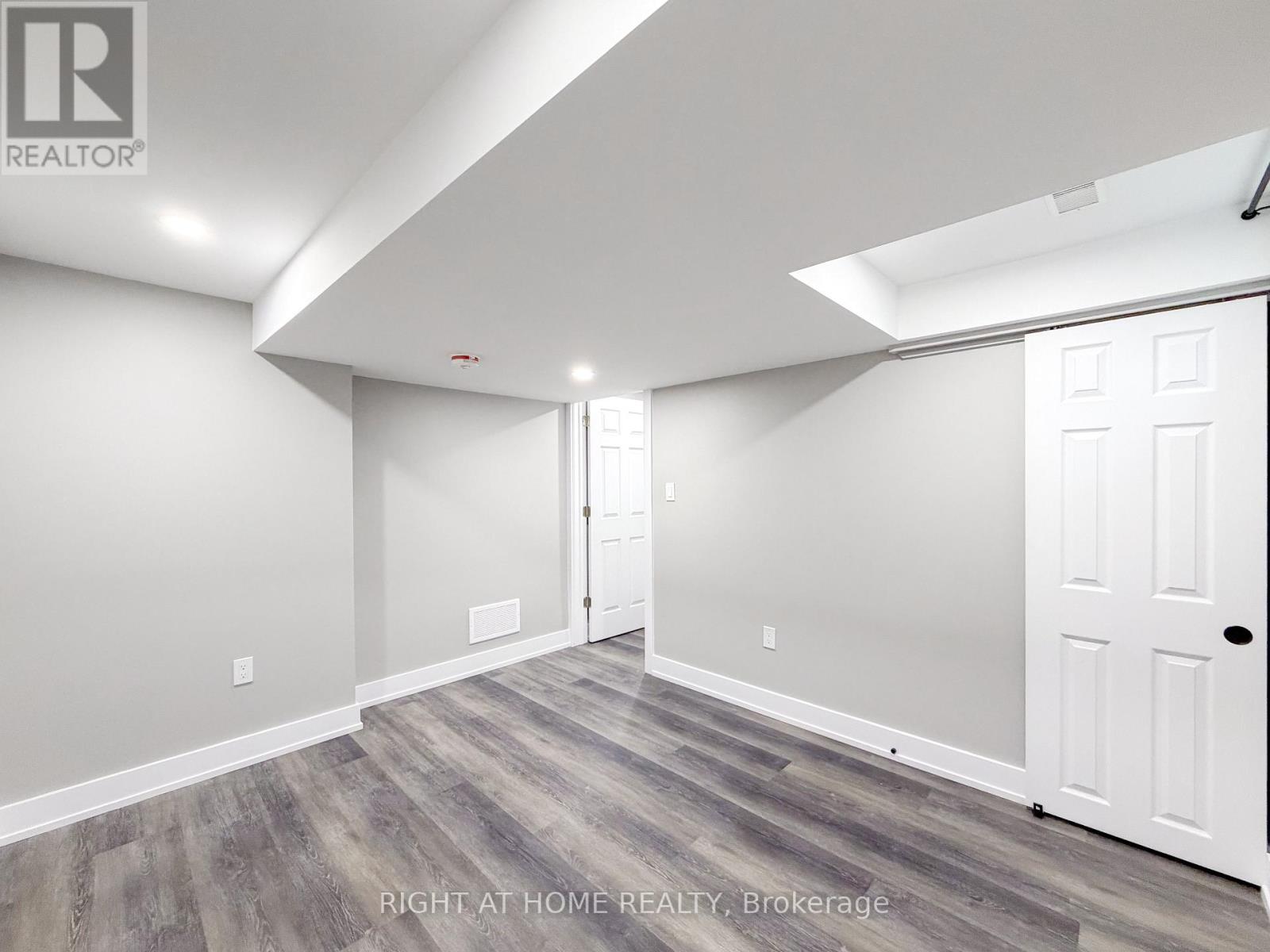 Lower - 298 Dover Street, Oshawa, Ontario  L1G 6G6 - Photo 21 - E13097868