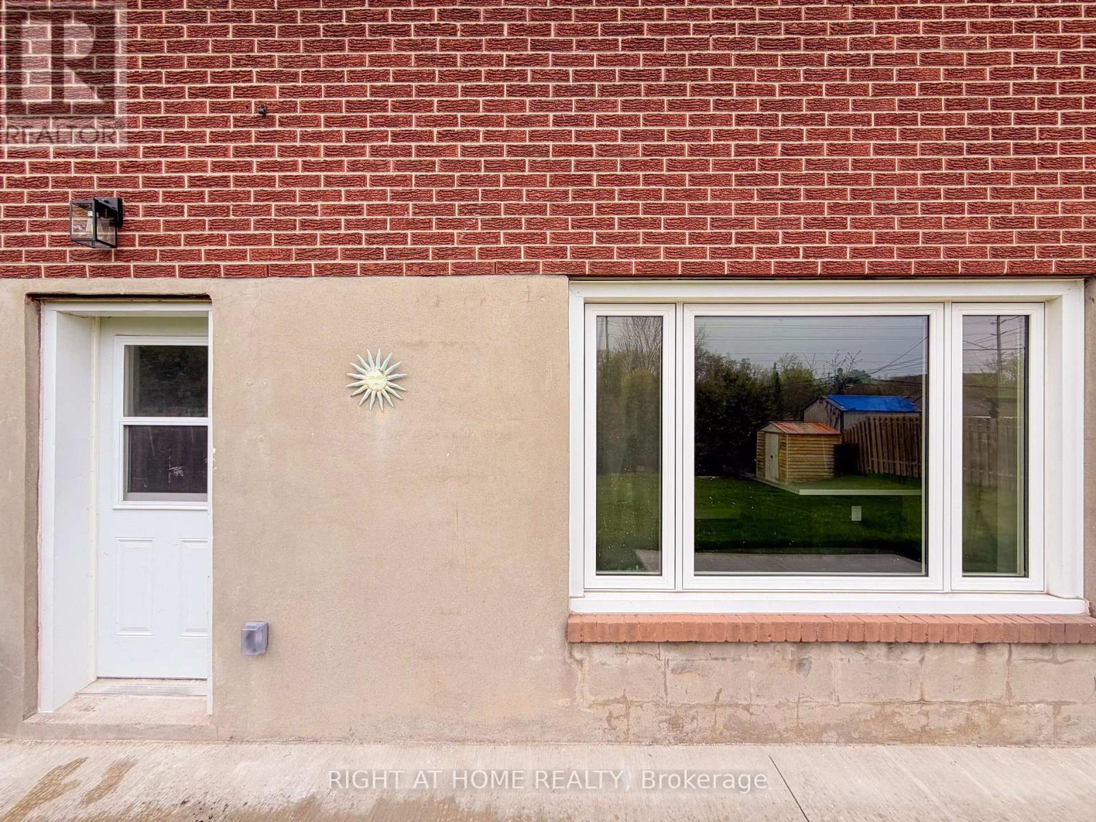 Lower - 298 Dover Street, Oshawa, Ontario  L1G 6G6 - Photo 4 - E13097868