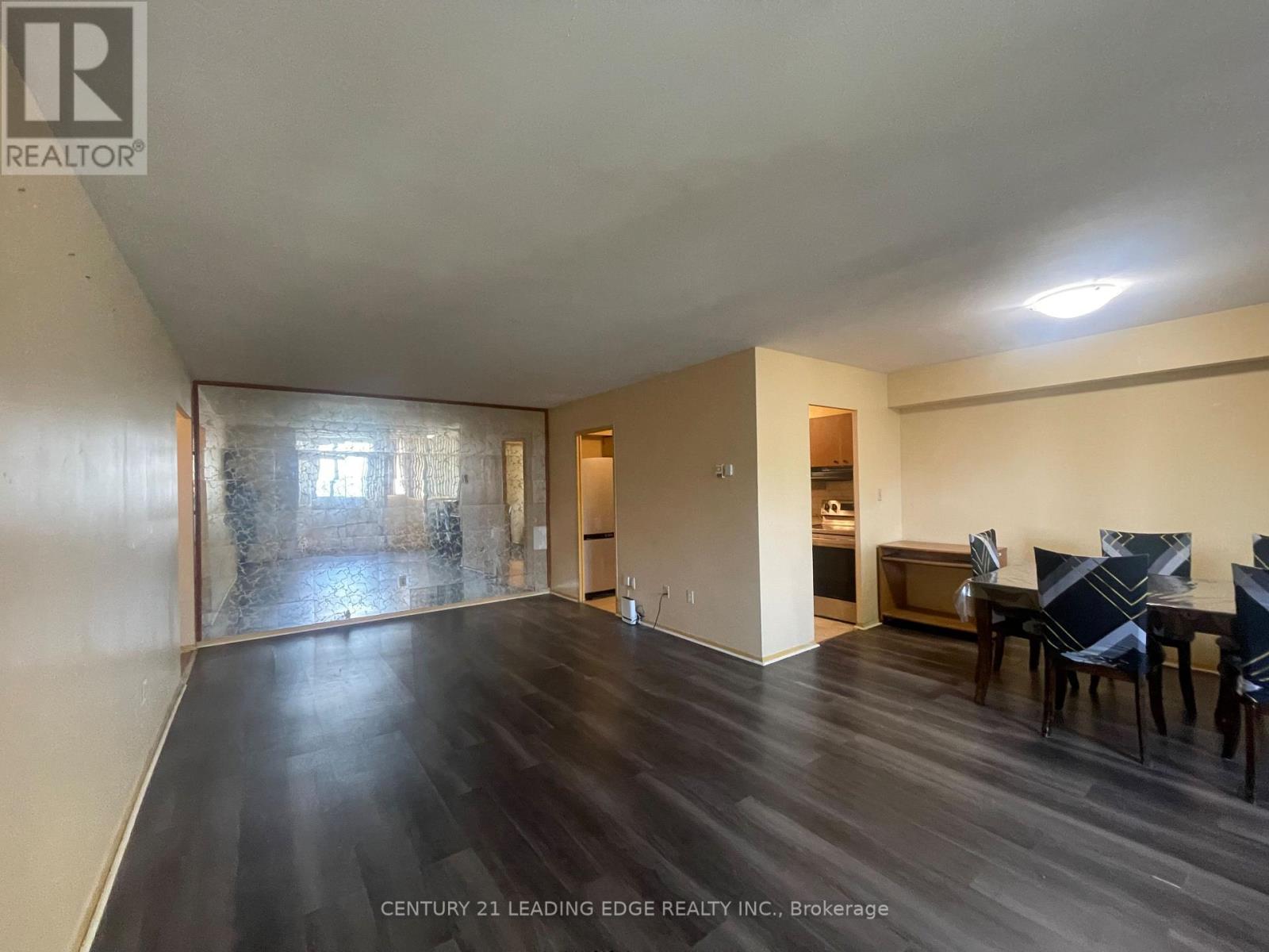 2411 - 5 Massey Square, Toronto, Ontario  M4C 5L6 - Photo 7 - E13097890