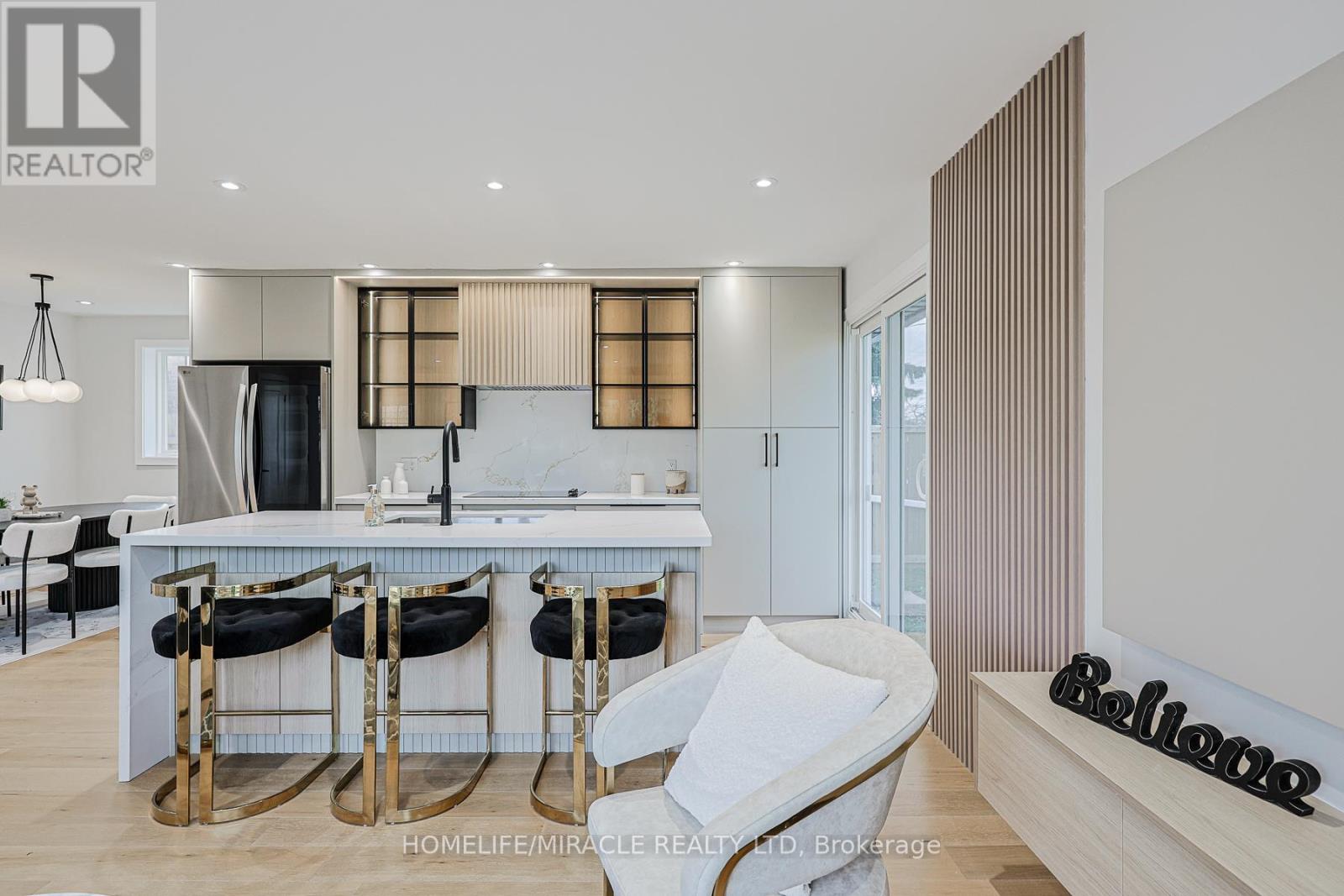 22 Arnprior Road, Toronto, Ontario  M1K 5A6 - Photo 12 - E13097956