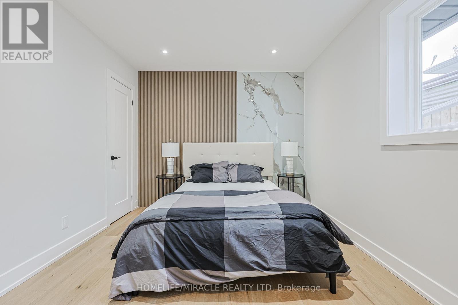 22 Arnprior Road, Toronto, Ontario  M1K 5A6 - Photo 21 - E13097956