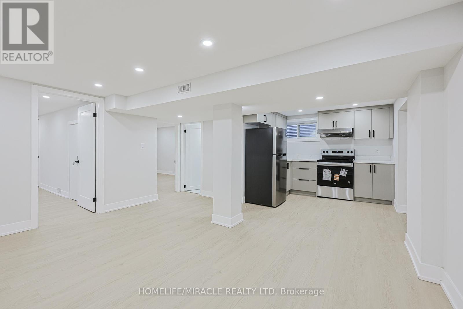 22 Arnprior Road, Toronto, Ontario  M1K 5A6 - Photo 32 - E13097956