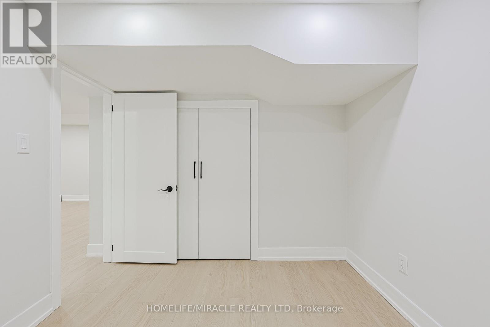 22 Arnprior Road, Toronto, Ontario  M1K 5A6 - Photo 34 - E13097956