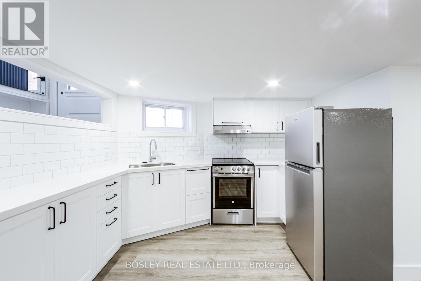 Unit A - 13 Ravina Crescent, Toronto, Ontario  M4J 3L9 - Photo 2 - E13097982