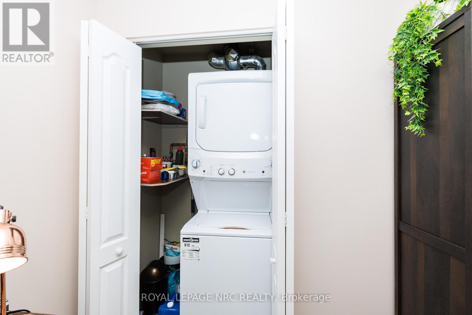 1209 - 330 Prince Charles Drive S, Welland, Ontario  L3C 7B3 - Photo 25 - X13003478
