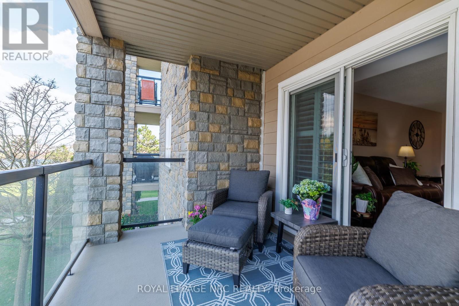 1209 - 330 Prince Charles Drive S, Welland, Ontario  L3C 7B3 - Photo 14 - X13003478