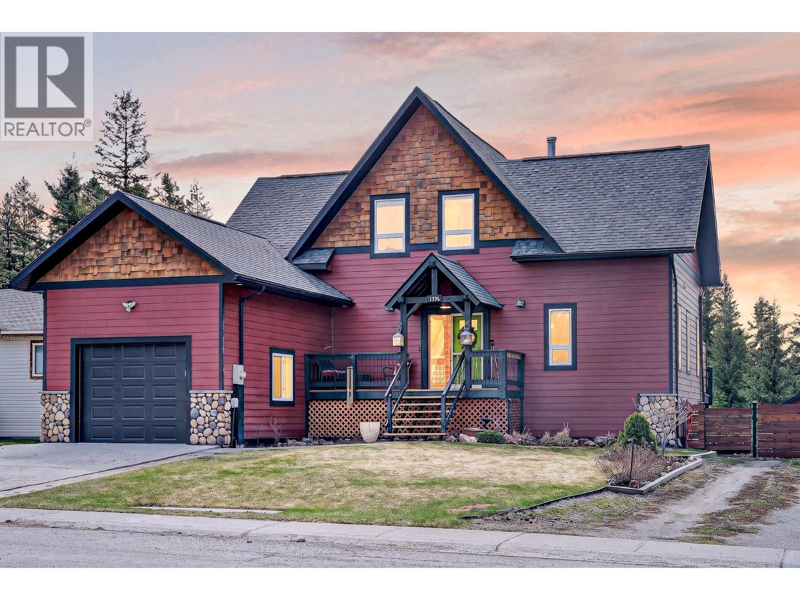 1220 Ponderosa Drive, Sparwood, British Columbia  V0B 2G2 - Photo 1 - 10386293