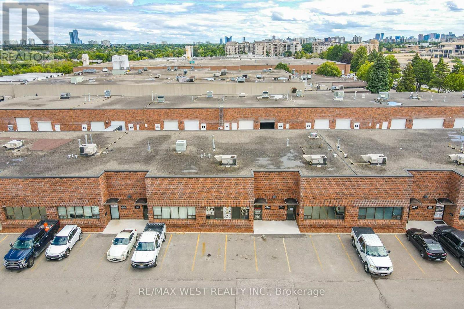 8 - 116 Viceroy Road, Vaughan (Concord), Ontario  L4K 2M1 - Photo 1 - N13097816