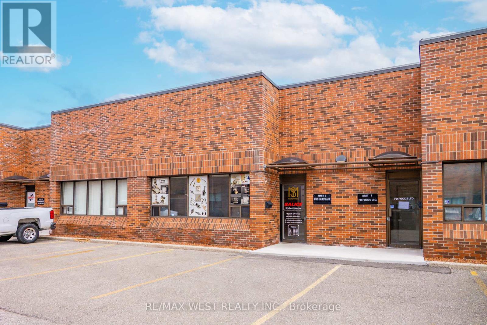 8 - 116 Viceroy Road, Vaughan (Concord), Ontario  L4K 2M1 - Photo 2 - N13097816