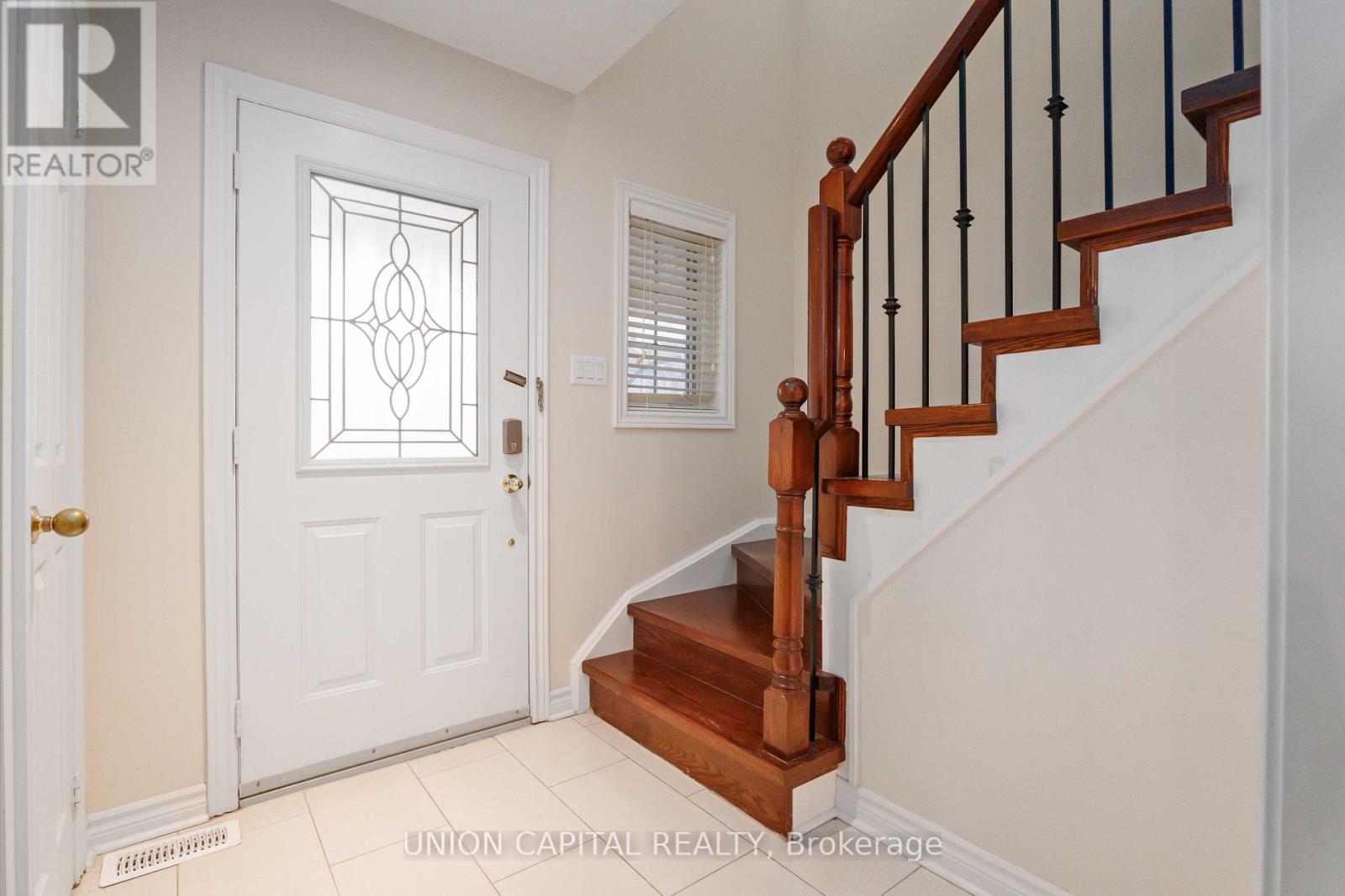 25 Maple Ridge Crescent, Markham, Ontario  L6E 1V3 - Photo 14 - N13097912