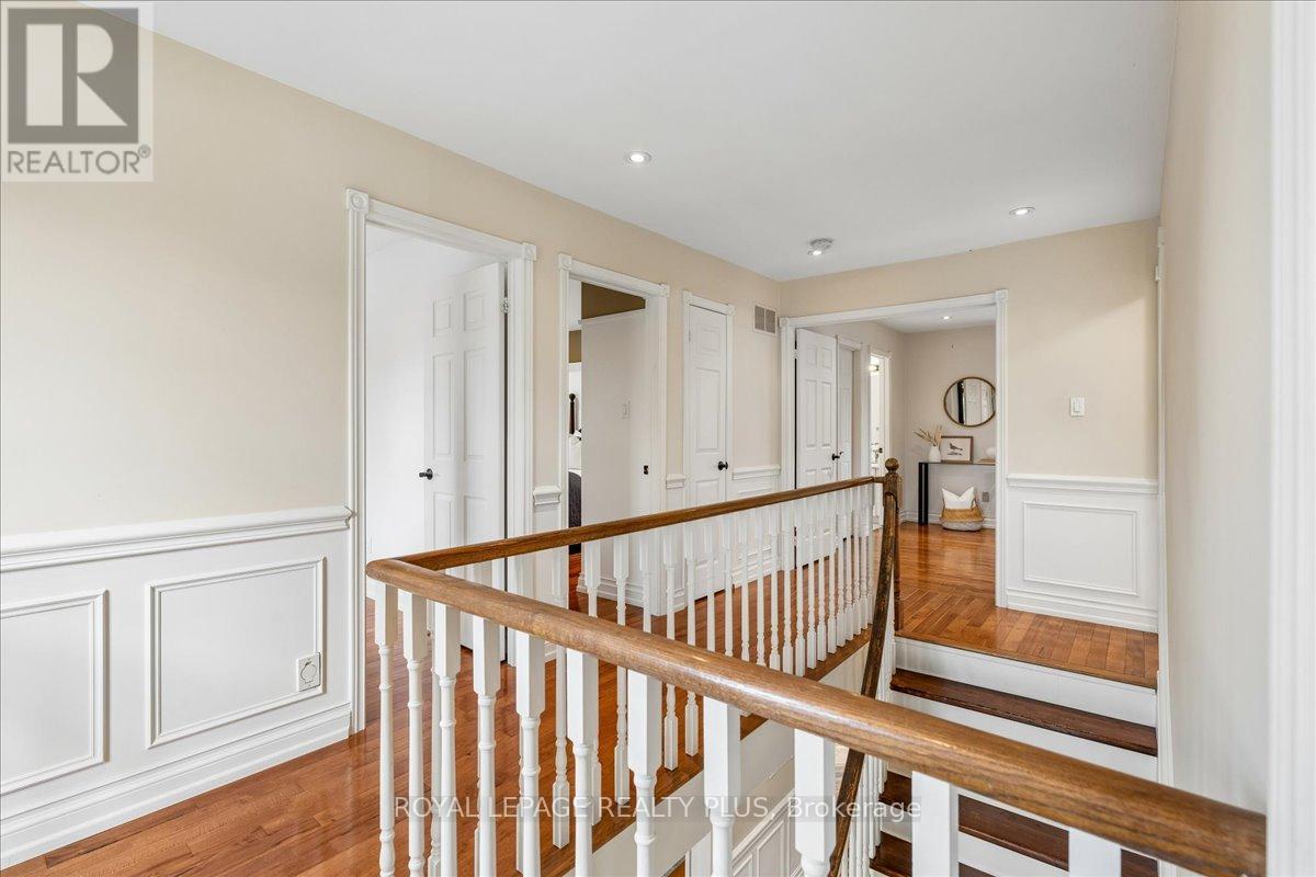 34 Theobalds Circle, Richmond Hill, Ontario  L4C 9C6 - Photo 23 - N13097954