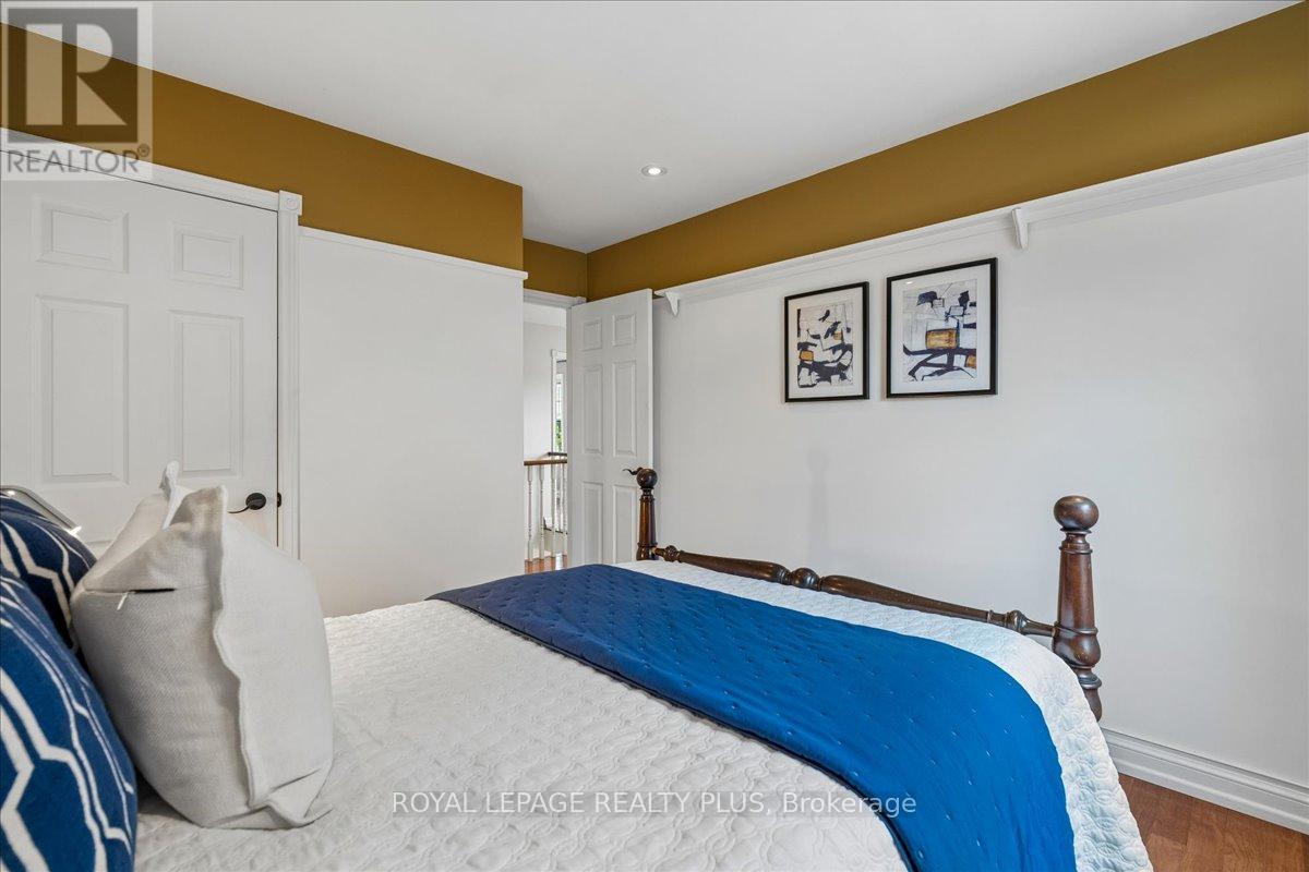 34 Theobalds Circle, Richmond Hill, Ontario  L4C 9C6 - Photo 30 - N13097954