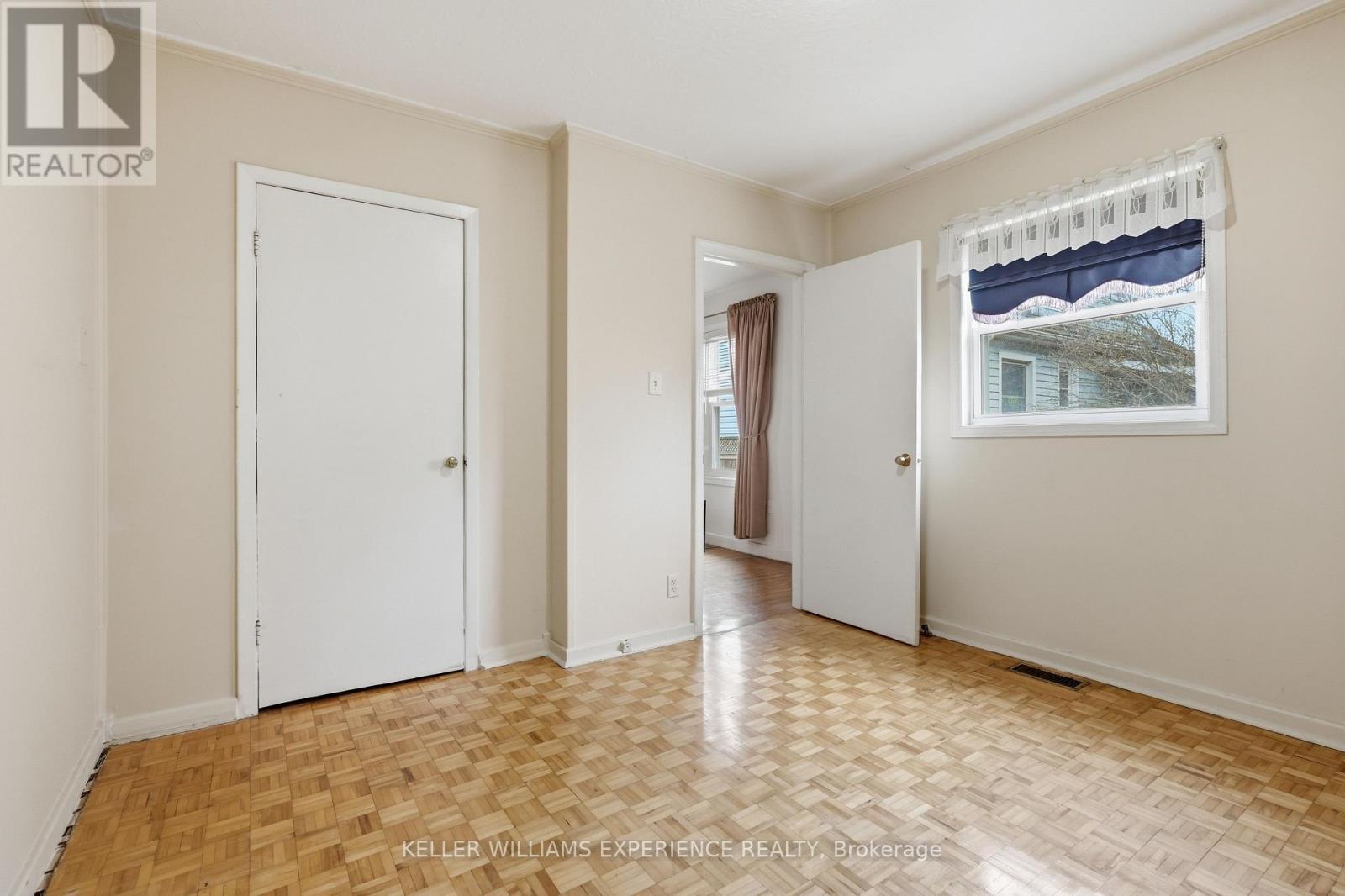 98 Donald Street, Barrie, Ontario  L4N 1E3 - Photo 29 - S13097834