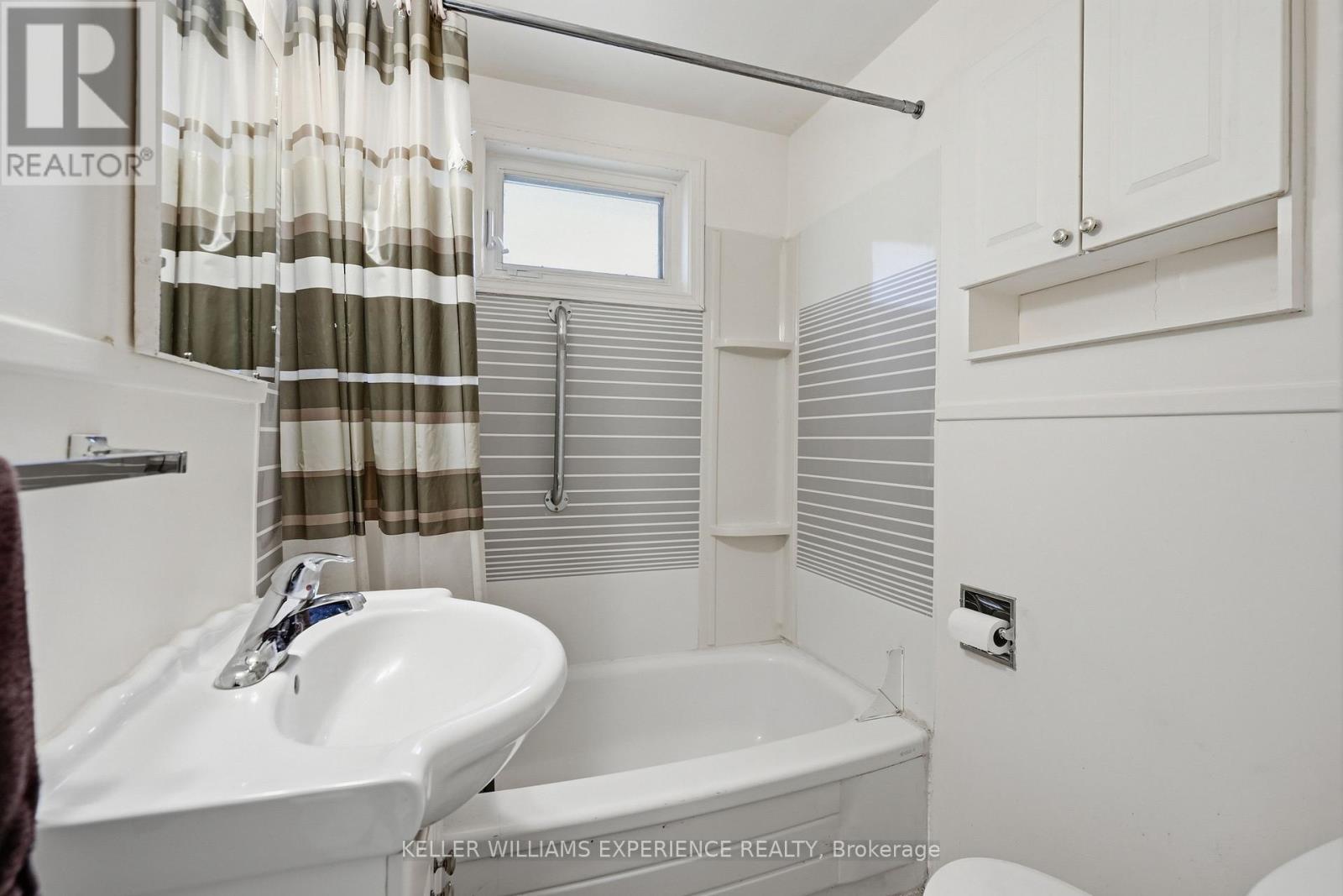 98 Donald Street, Barrie, Ontario  L4N 1E3 - Photo 30 - S13097834