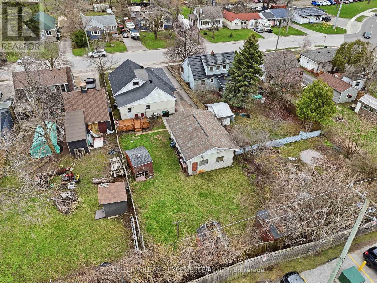 98 Donald Street, Barrie, Ontario  L4N 1E3 - Photo 39 - S13097834