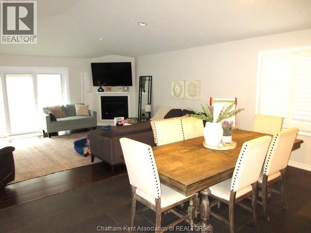 1048 Clover Avenue, Windsor, Ontario  N8P 1V8 - Photo 8 - 26009799